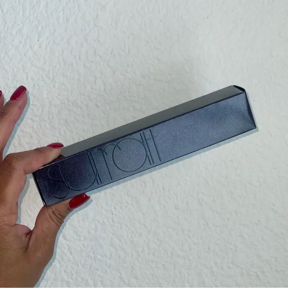 NIB Surratt Surreal Foundation Wand
